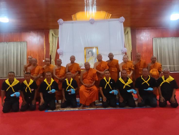 จิตอาสา สวดพระอภิธรรม เพื่อถวายเป็นพระราชกุศลแด่ สมเด็จพระนางเจ้าสิริกิติ์ พระบรมราชินีนาถ พระบรมราชชนนีพันปีหลวง