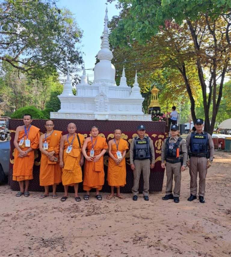 ว.4 ออกตรวจพระสงฆ์ ที่ศาลาปฏิบัติธรรม พระบรมธาตุนาดูน